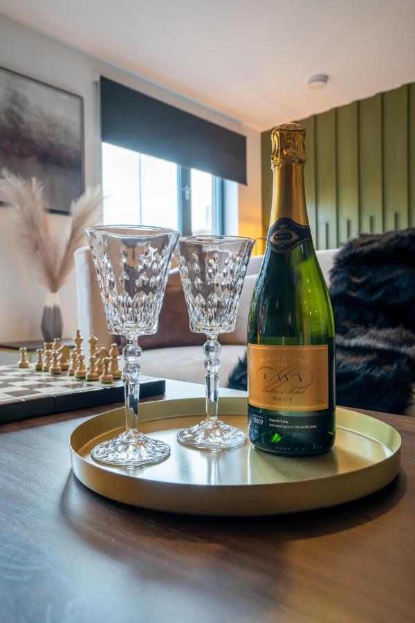 The Arran Suite - Your Stylish Scottish Getaway! Glasgow Esterno foto